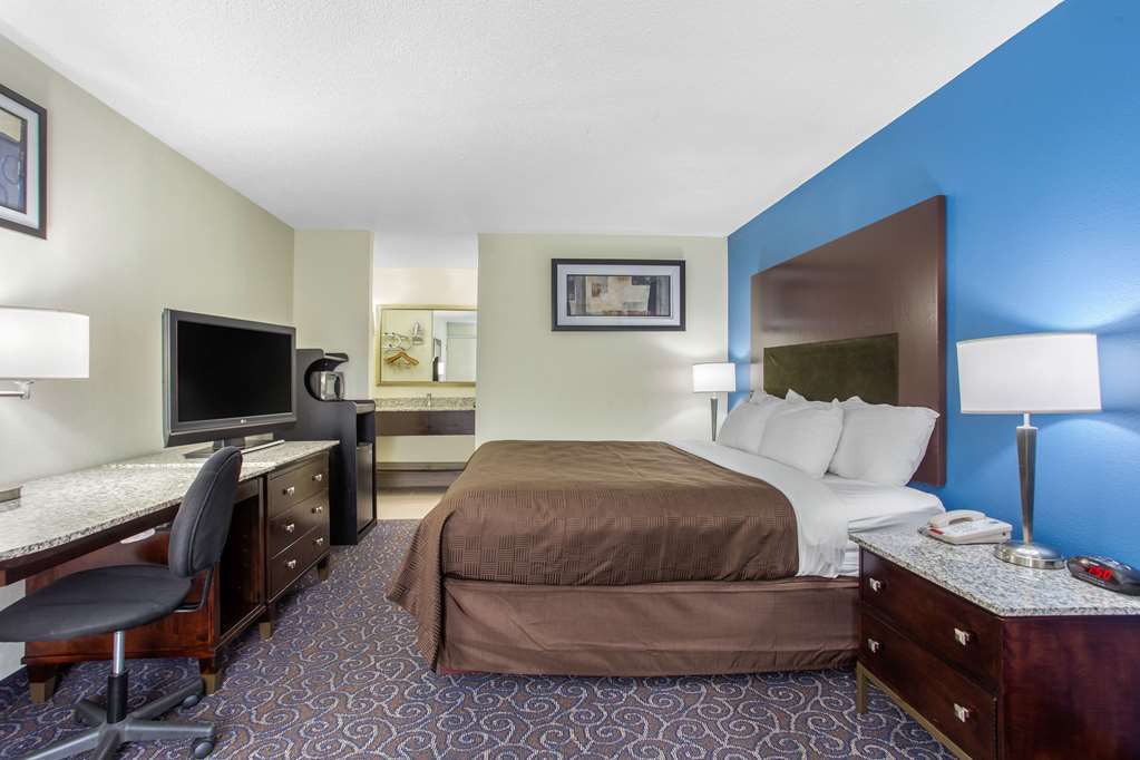 Days Inn And Suites By Wyndham Oxford Habitación foto